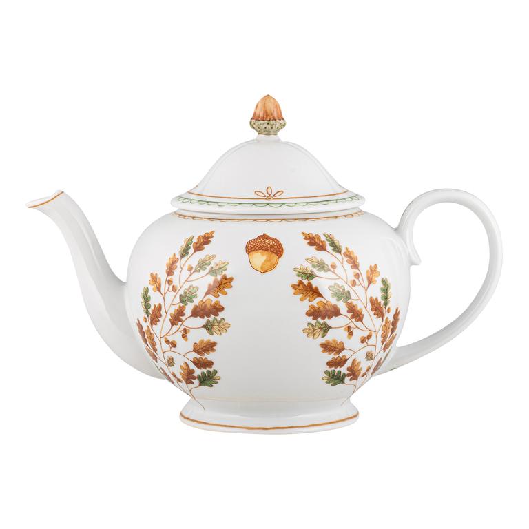 Bordallo Pinheiro Bordallo Pinheiro Gudrun Tea Pot | Luxury Handmade Ceramics: This Gudrun Tea Pot from the Bordallo Pinheiro Bordallo Pinheiro collection is a standout piece of luxury ceramic serveware, Portuguese pottery, handcrafted dish, handcrafted in Portugal, Bordallo Pinheiro. Handmade in Portugal, it blends artistic detail with functional charm—perfect as a collector’s item or for elevating your daily table setting.