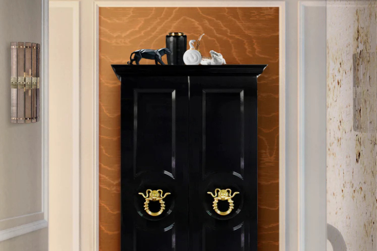 How to Decorate the Top of a Hutch