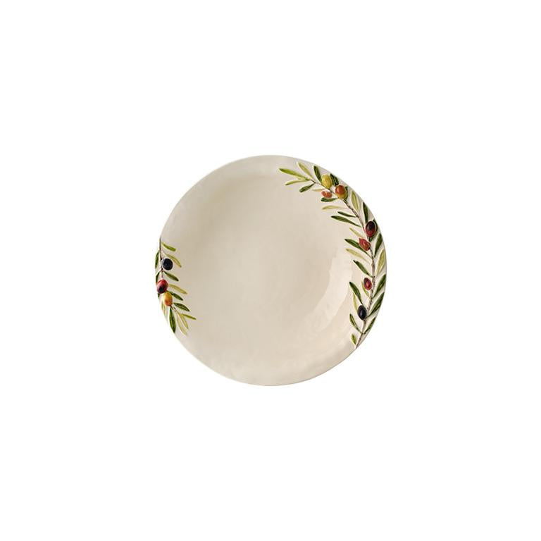 Bordallo Pinheiro Bordallo Pinheiro Olival Salad Bowl | Luxury Handmade Ceramics: This Olival Salad Bowl from the Bordallo Pinheiro Bordallo Pinheiro collection is a standout piece of luxury ceramic serveware, Portuguese pottery, handcrafted dish, handcrafted in Portugal, Bordallo Pinheiro. Handmade in Portugal, it blends artistic detail with functional charm—perfect as a collector’s item or for elevating your daily table setting.