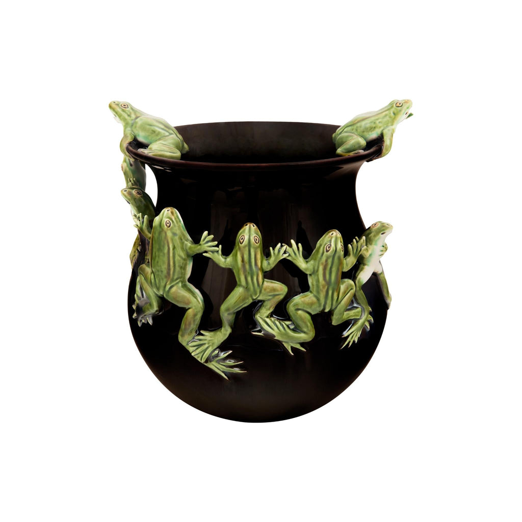 Bordallo Pinheiro Bordallo Pinheiro Frogs Cachepot Frogs Black | Luxury Handmade Ceramics: This Frogs Cachepot Frogs Black from the Bordallo Pinheiro Bordallo Pinheiro collection is a standout piece of luxury ceramic serveware, Portuguese pottery, handcrafted dish, handcrafted in Portugal, Bordallo Pinheiro. Handmade in Portugal, it blends artistic detail with functional charm—perfect as a collector’s item or for elevating your daily table setting.